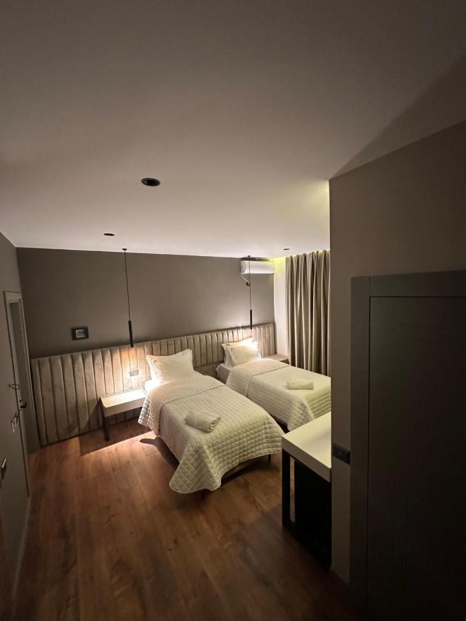 Hotel Gjallica Kukes Bagian luar foto