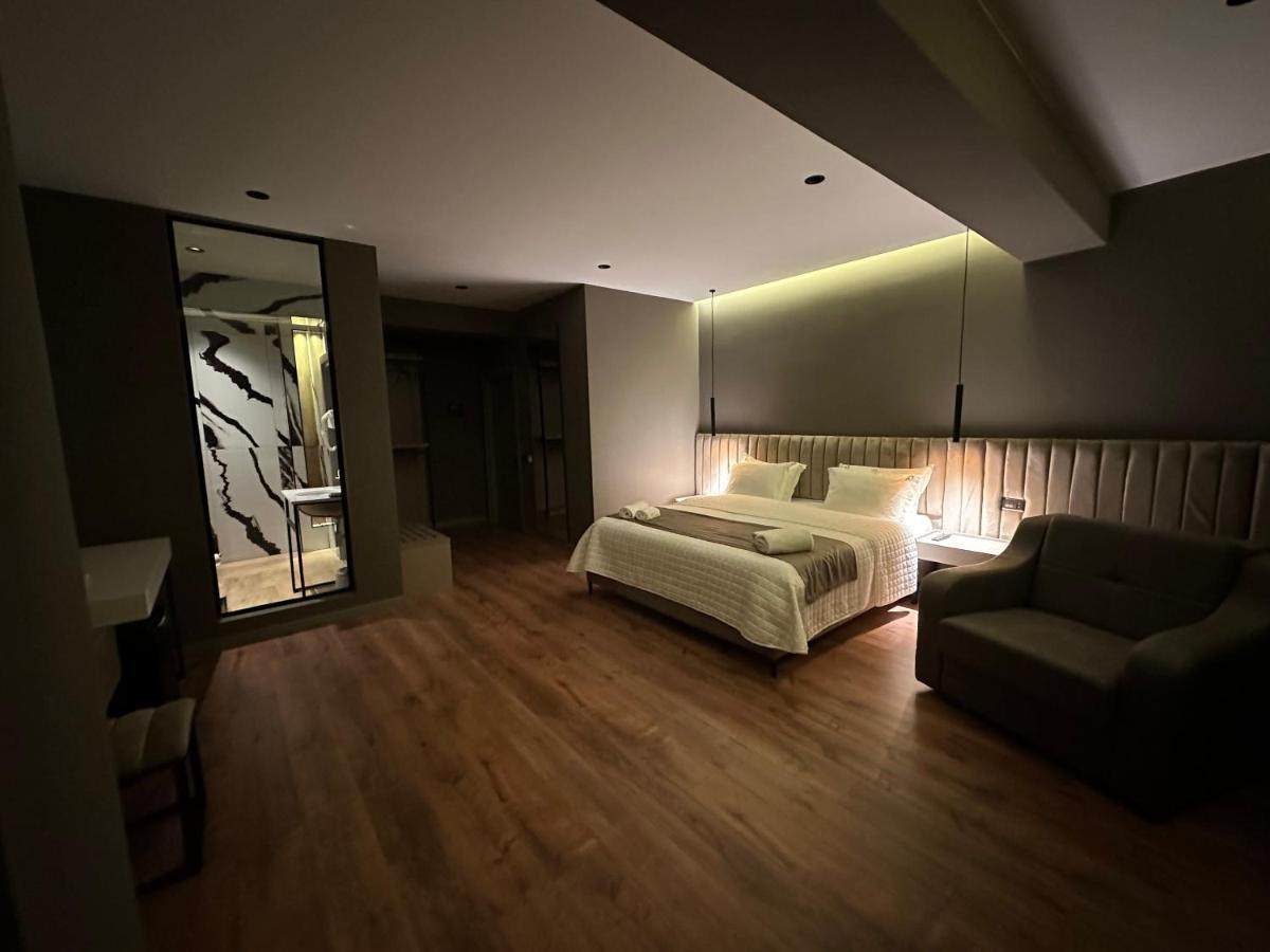 Hotel Gjallica Kukes Bagian luar foto
