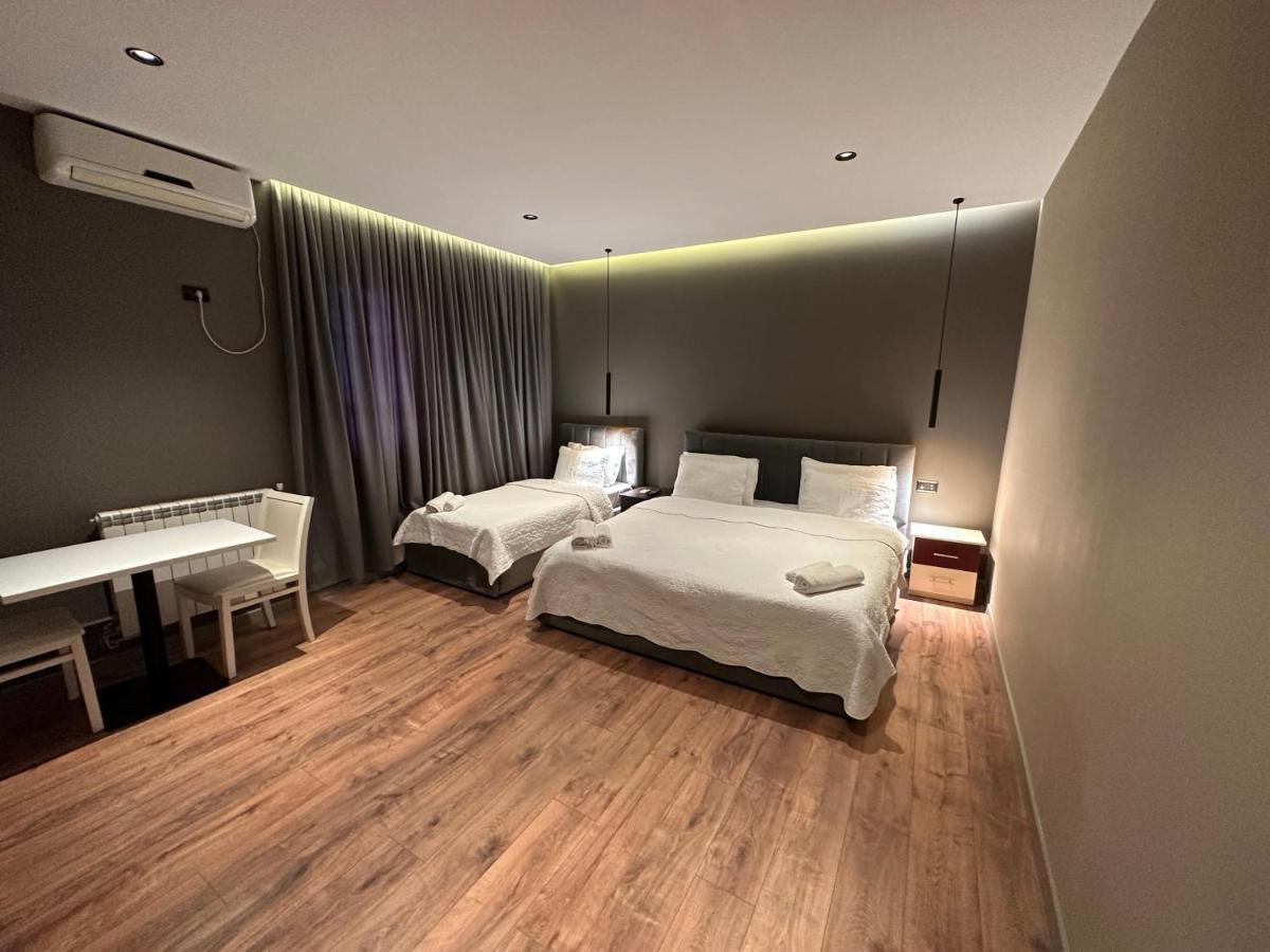 Hotel Gjallica Kukes Bagian luar foto